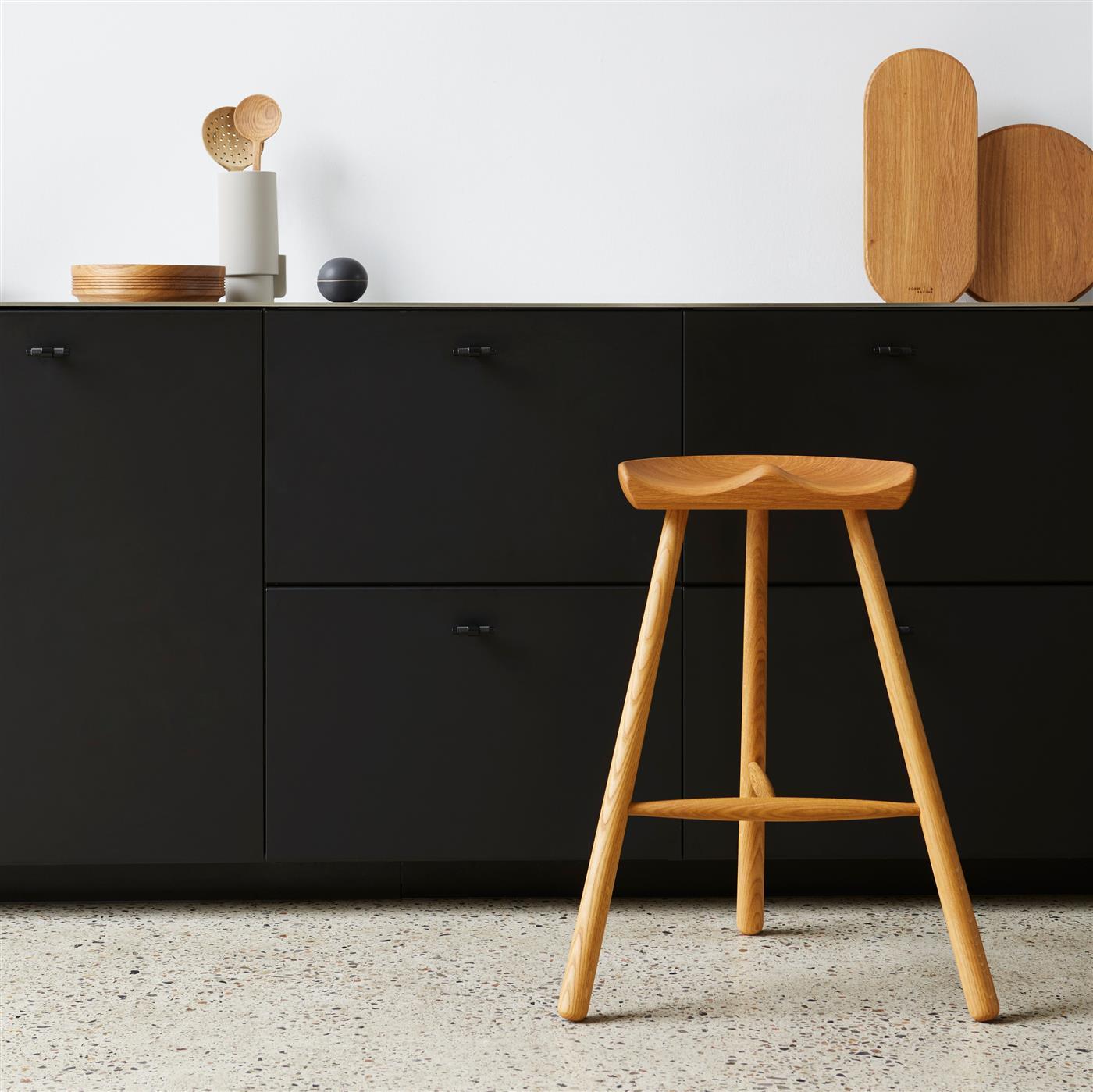Form & Refine Shoemaker Chair™