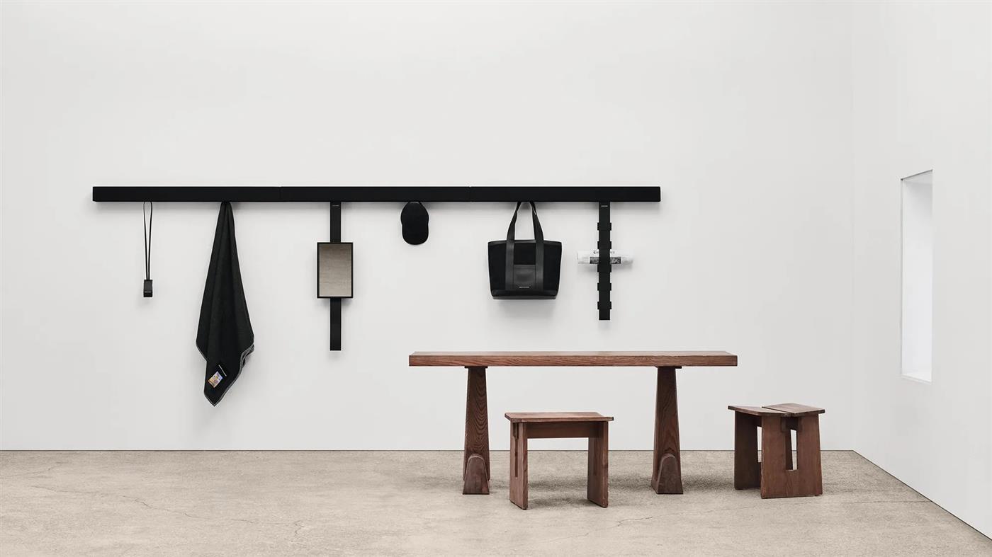 Raf Simons Shaker System