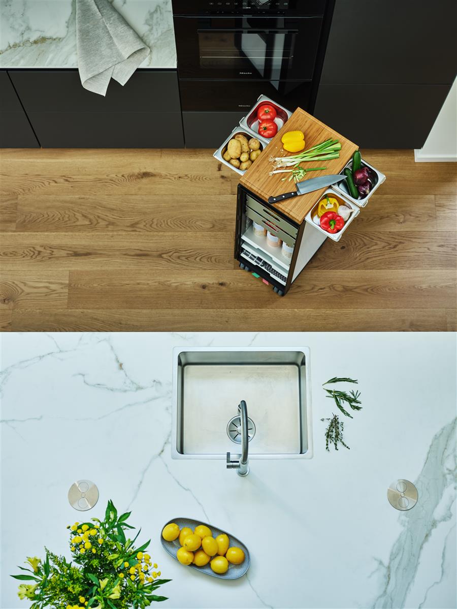 rivet rocker_black classic