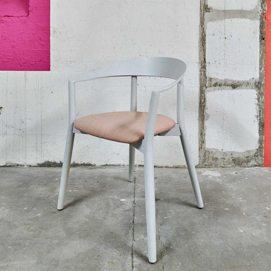 Mito Stuhl