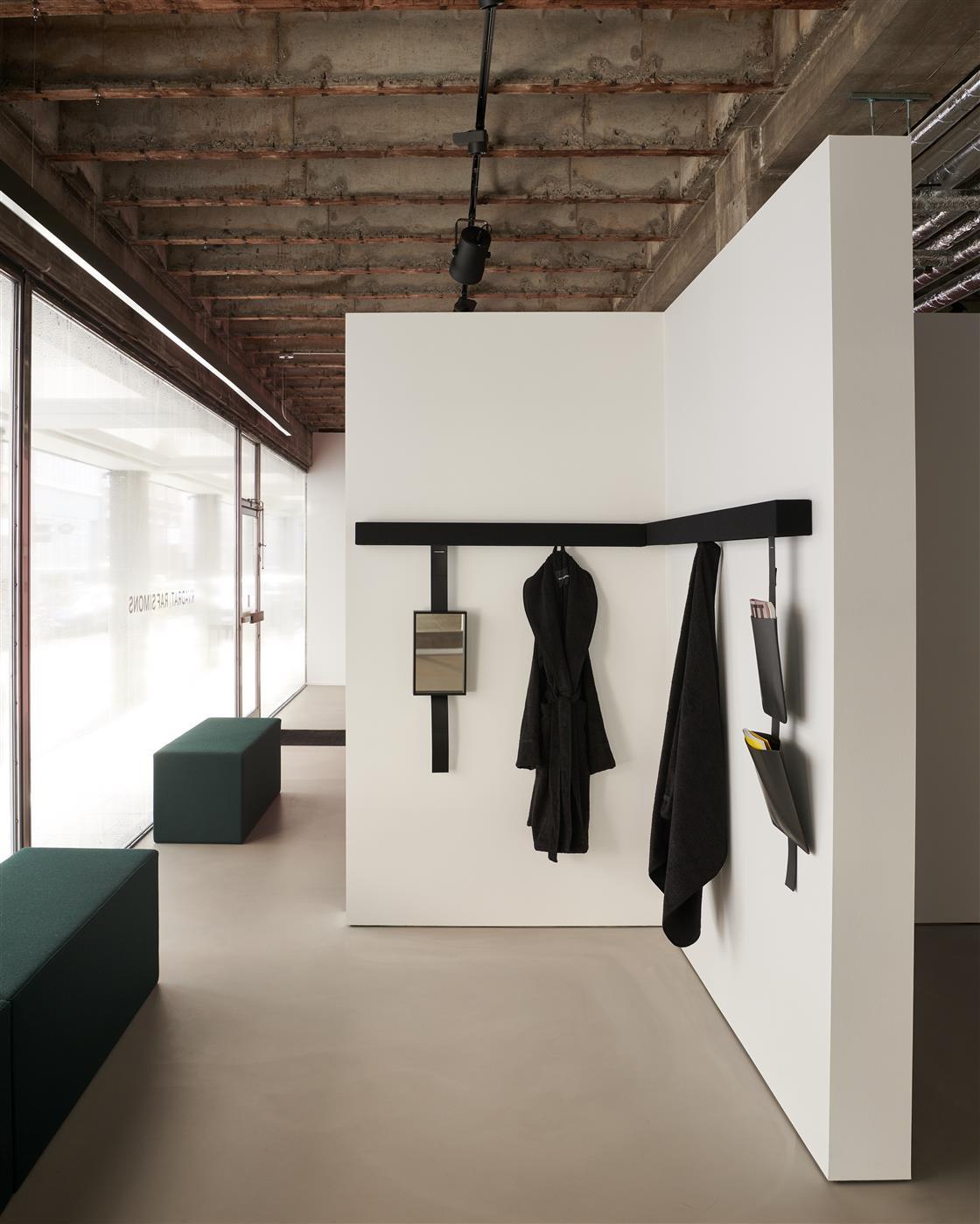 Shaker System - Leather Strap