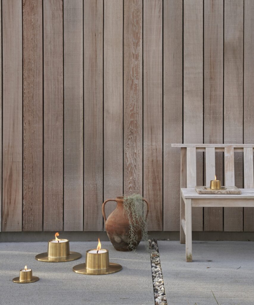 Outdoor candle holder Large