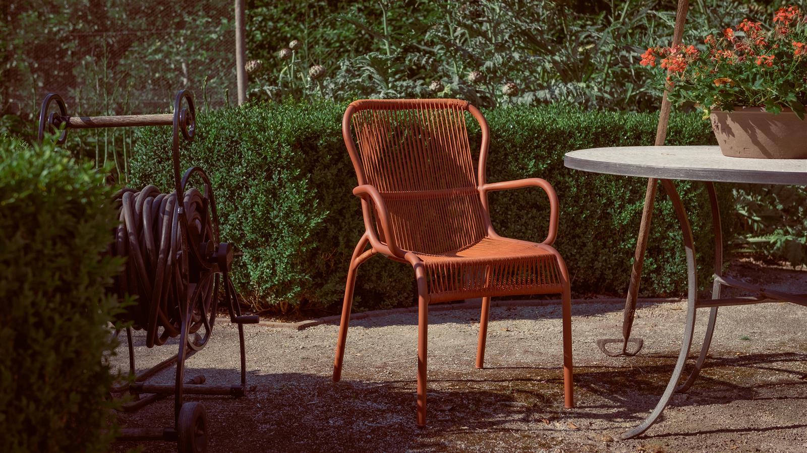 LOOP DINING CHAIR ROPE TERRACOTTA